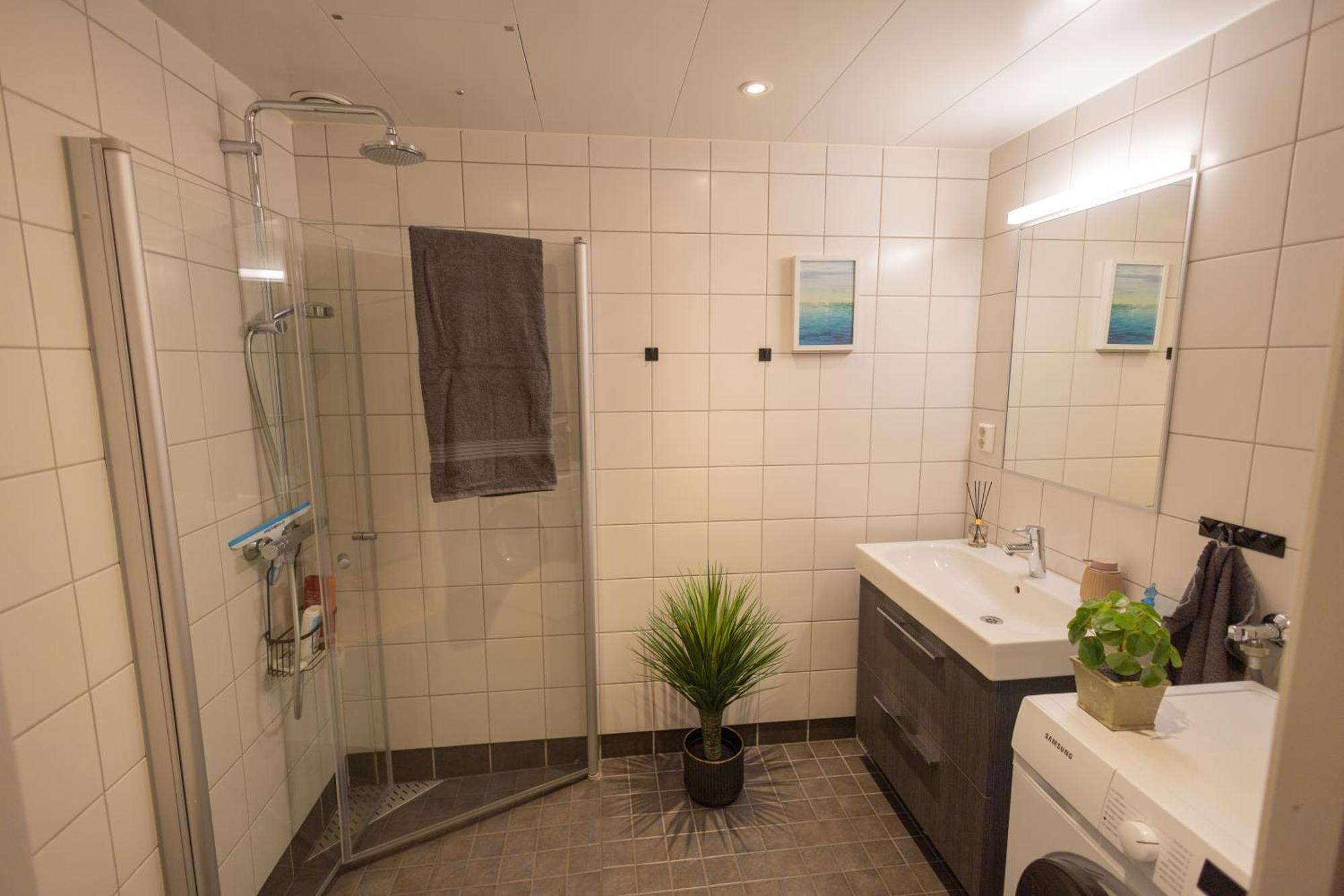 Modern Apartment - Amazing Terrace And Fjord View, Close To City Center Bergen Ngoại thất bức ảnh